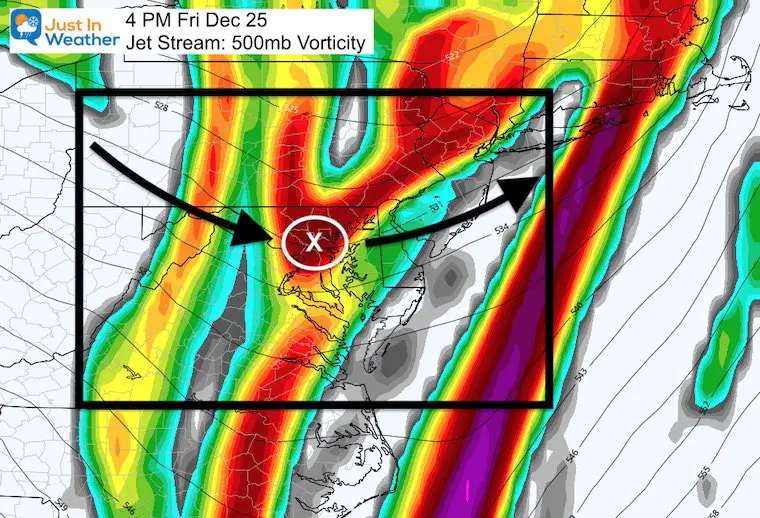 Christmas Day weather snow vort max